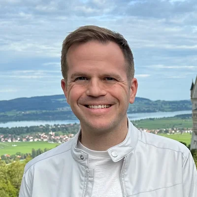 Ryan V.