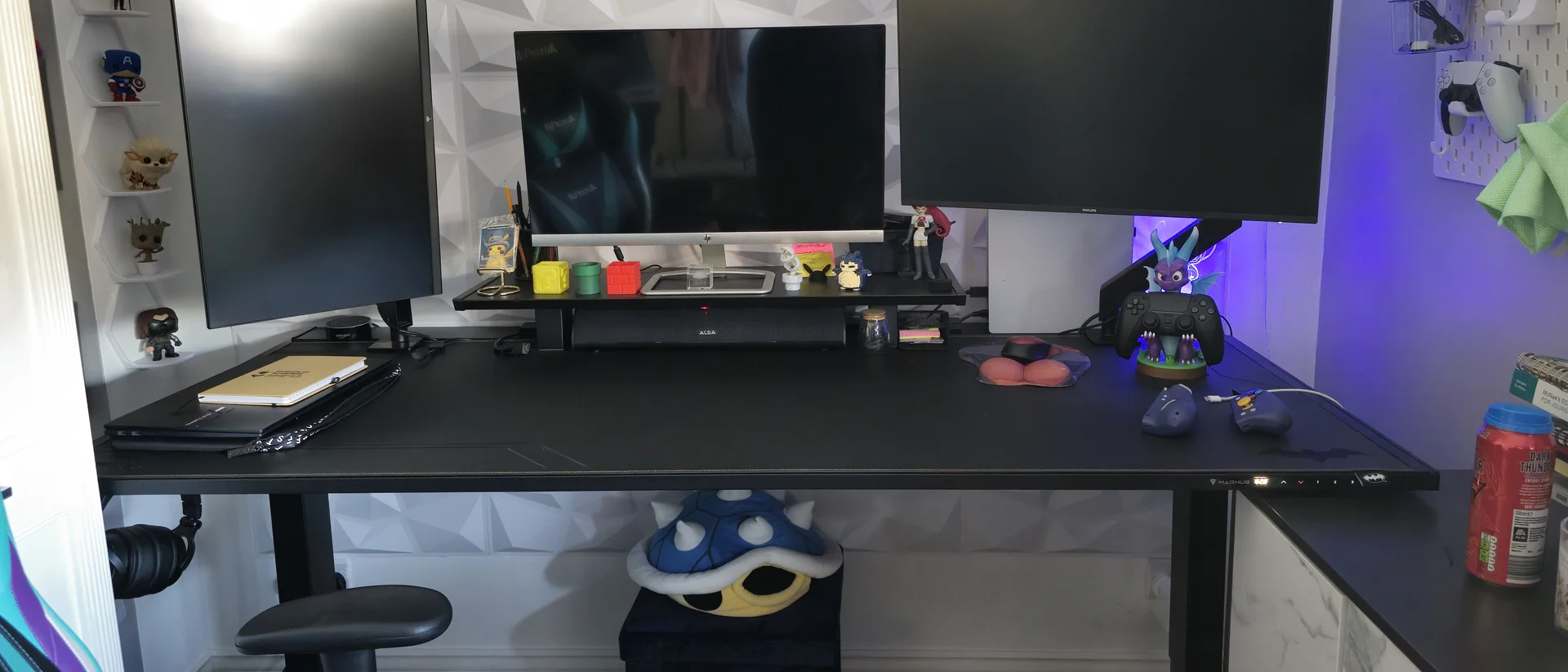 Secretlab Magnus Pro gaming desk front view with dual monitor setup