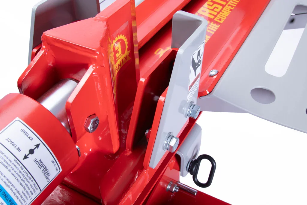 HyperSplit 32-Ton wedge and splitting head assembly close-up detail