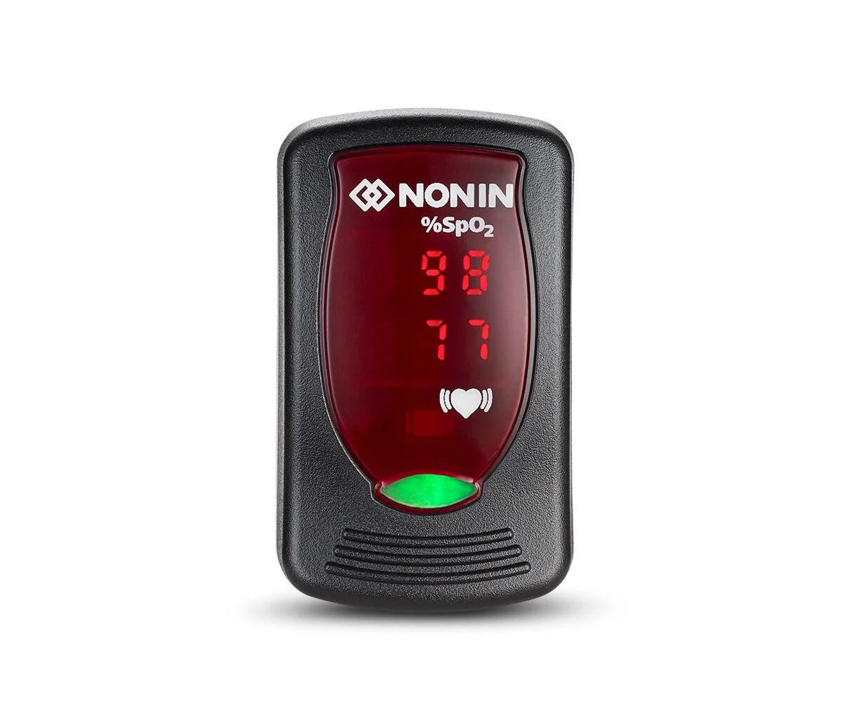 Nonin Onyx Vantage 9590 black fingertip pulse oximeter, front view showing SpO2 and pulse rate display